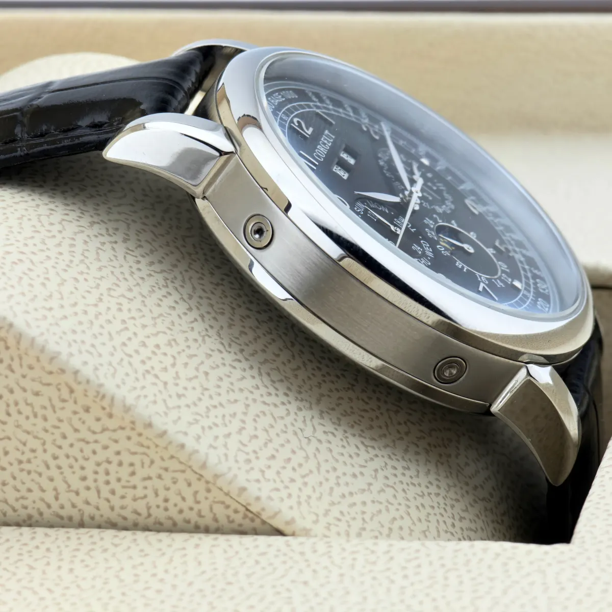 Montre Corgeut Automatique 41 mm – Blanc argent