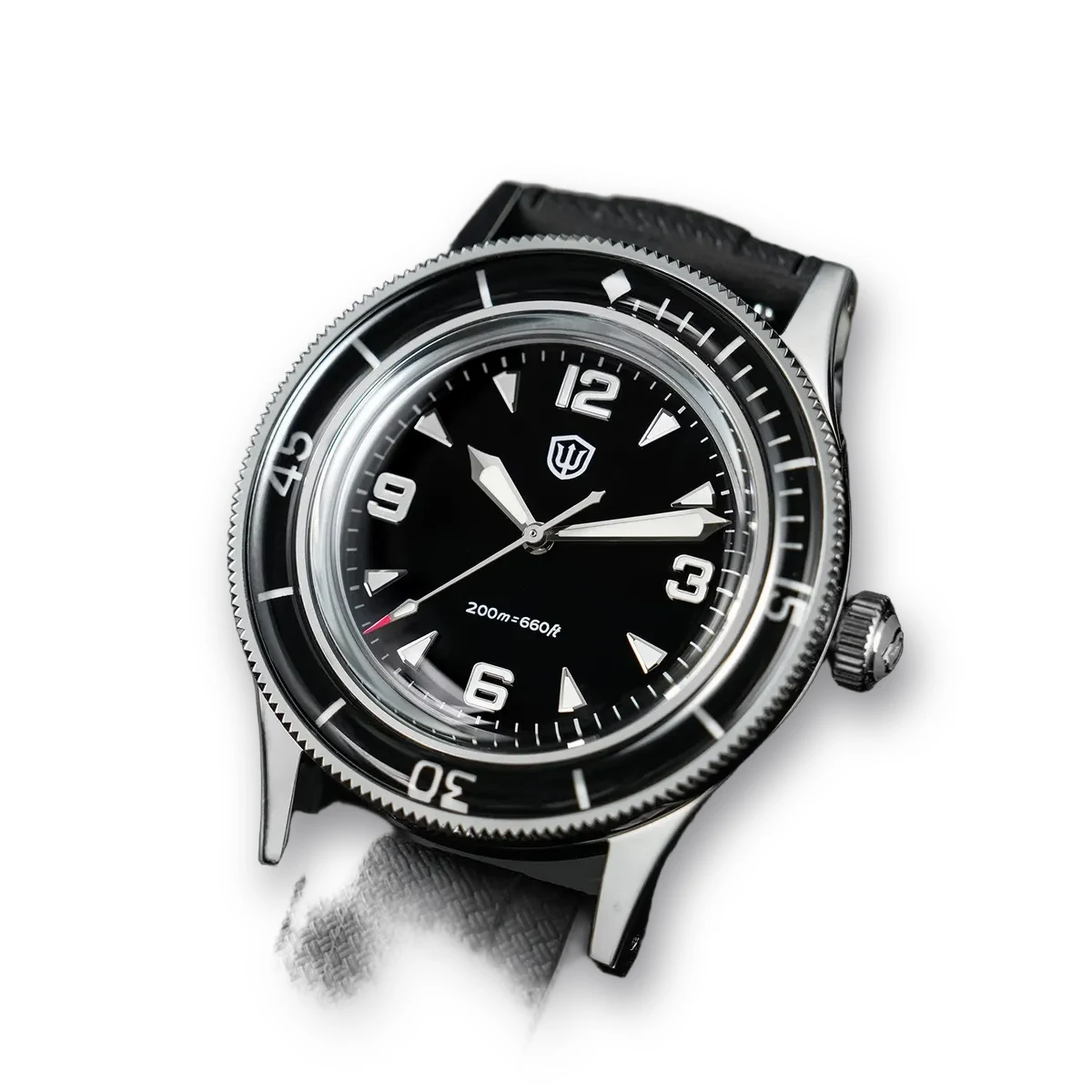 Montre Watchdives WD50Q Quartz 38 mm – Verre saphir