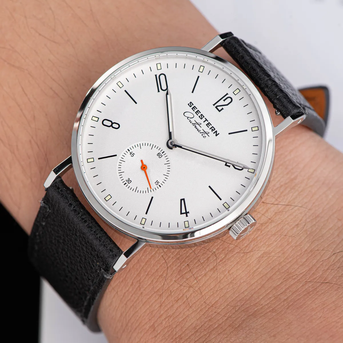 Montre Seestern S382 – Bracelet noir