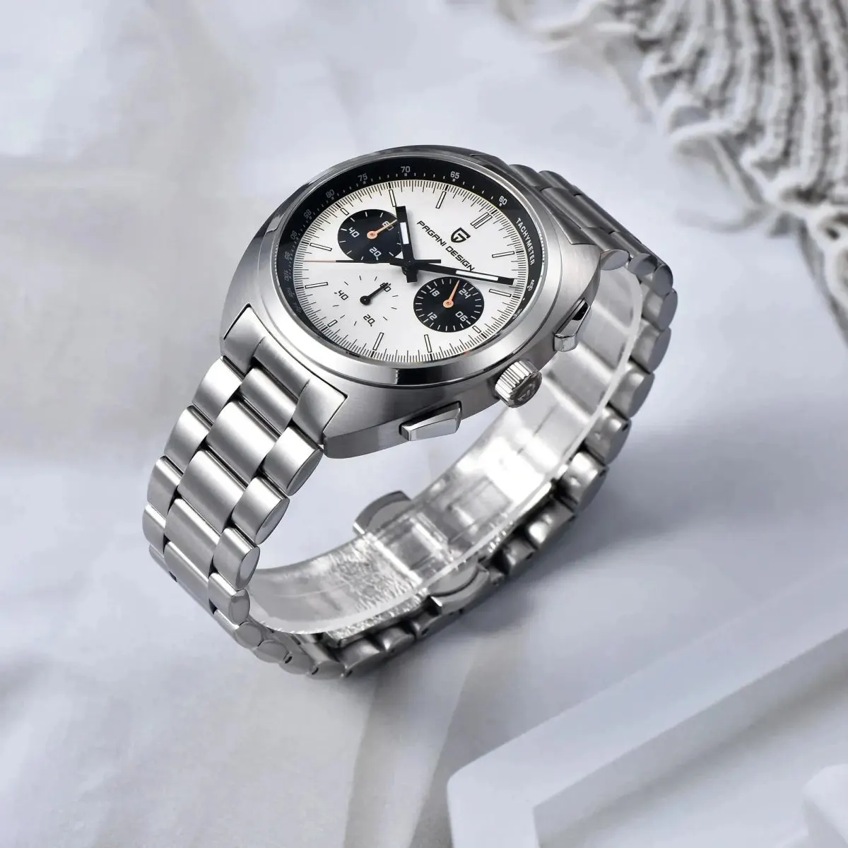 Montre Pagani Design Méca-quartz 39 mm – Blanc / Bracelet Oyster