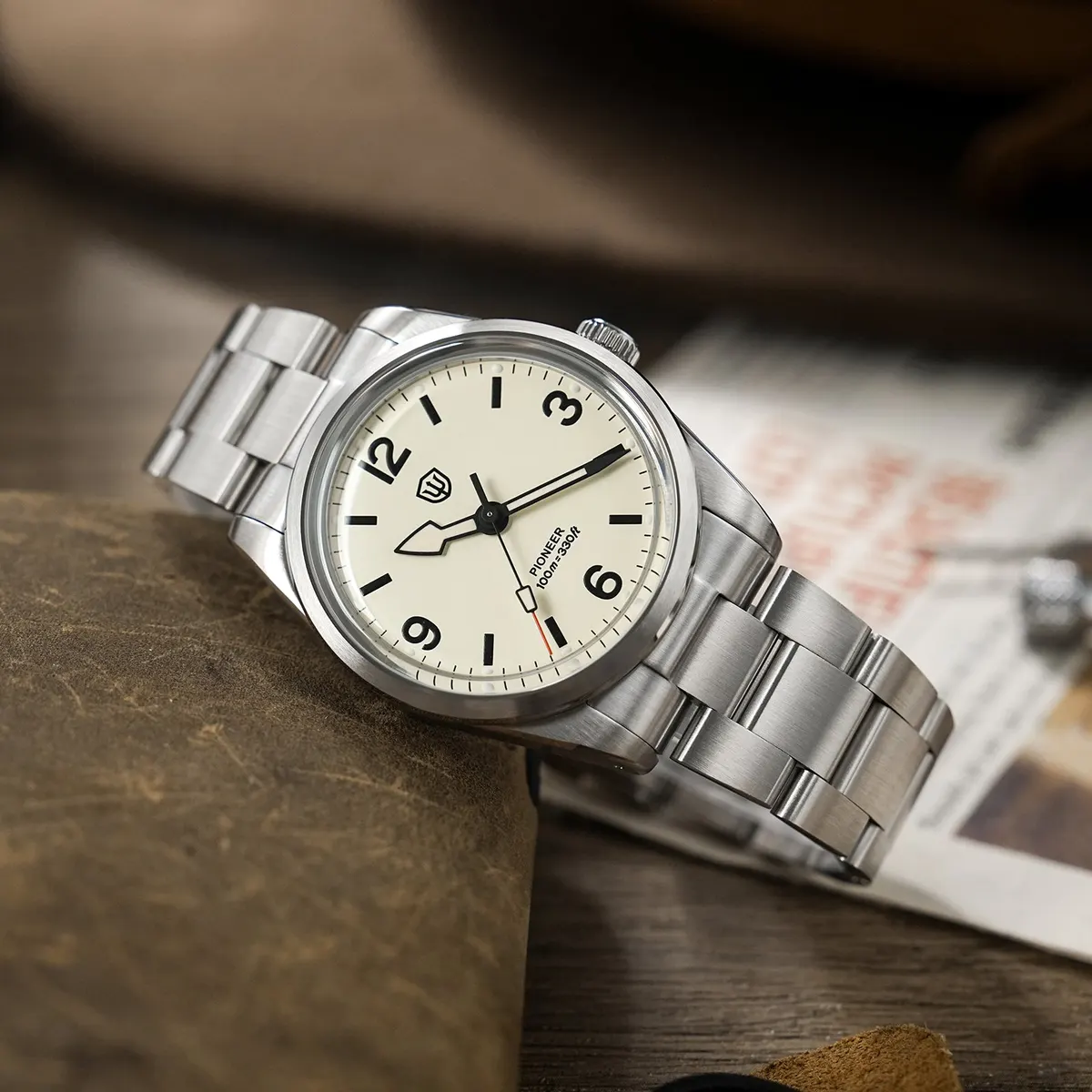 Montre Watchdives WD1960S Quartz 36,5 mm – Vintage crème
