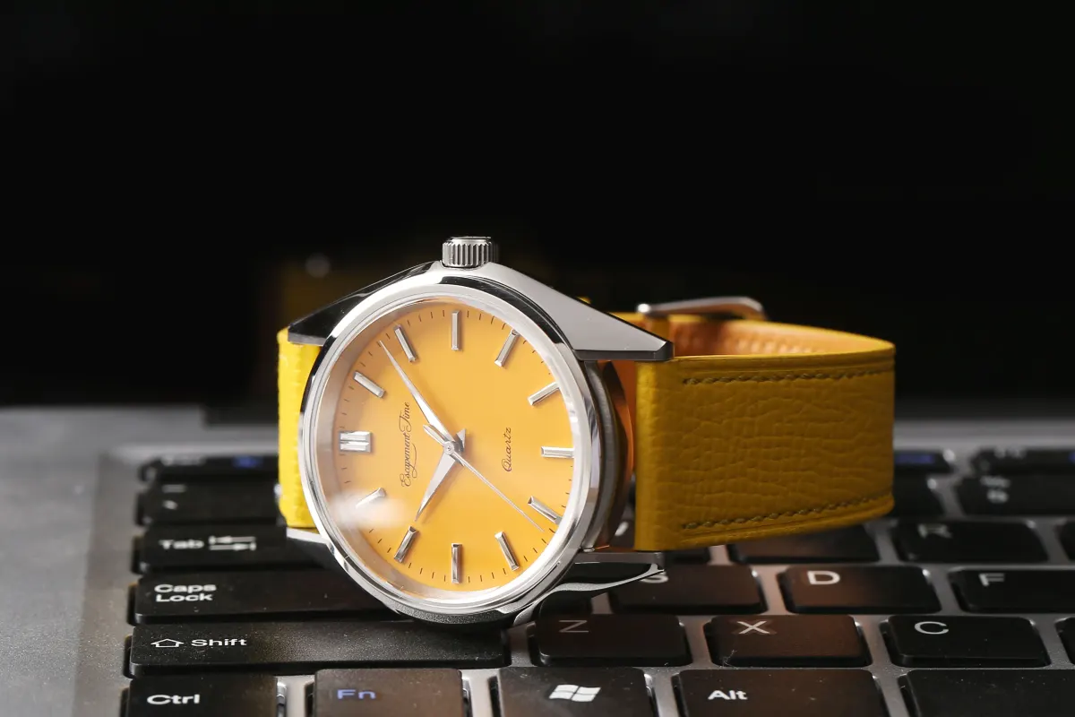 Montre Escapement Time Quartz 40 mm – Orange