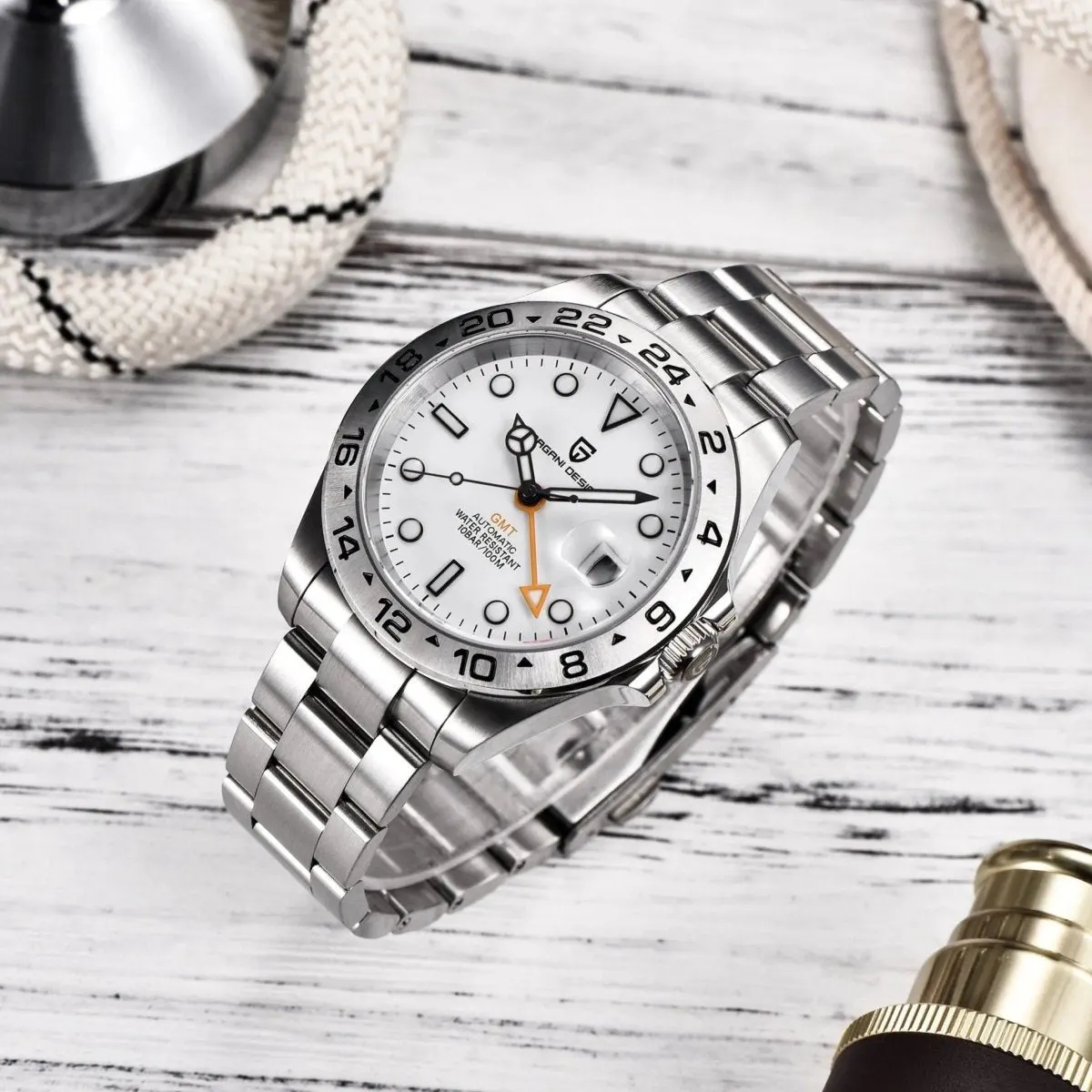 Montre Pagani Design PD-1682 Automatique 42 mm – Blanc / Bracelet jubilé