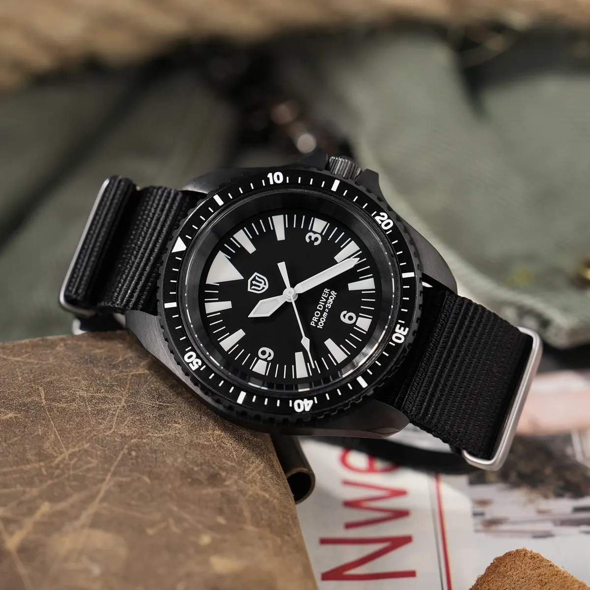 Montre Watchdives WD1980 Quartz 39 mm – Boîtier acier inoxydable