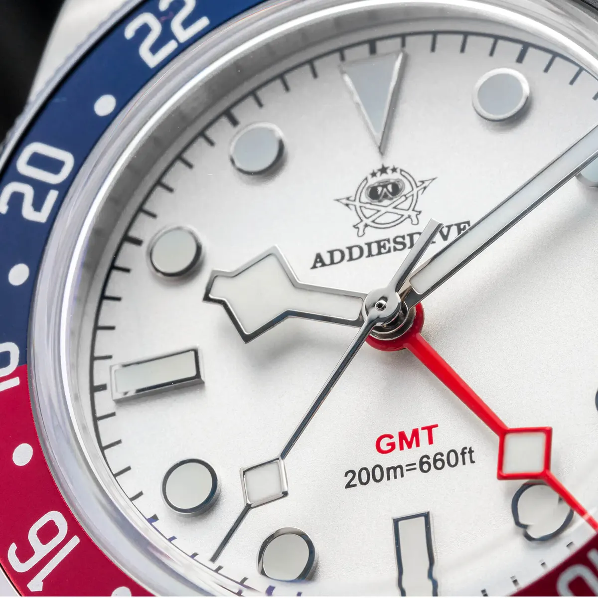 Montre Addiesdive BB58 – Blanc / Bracelet acier